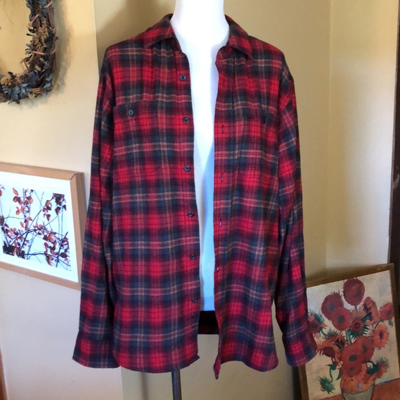 WOOLRICH size XL Classic plaid BARN CHORE shirt Soft 100% cotton Red Gray Button - Picture 5 of 15